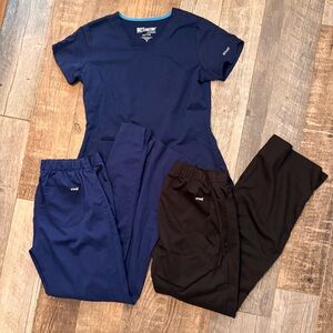 Women’s Greys Anatomy by Barco scrubs- medium/medium tall